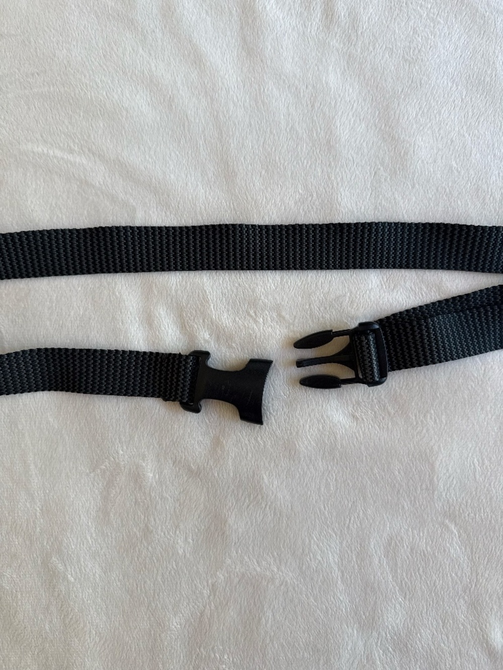 Black Adjustable Crossbody Replacement Strap 38” - Picture 3 of 4